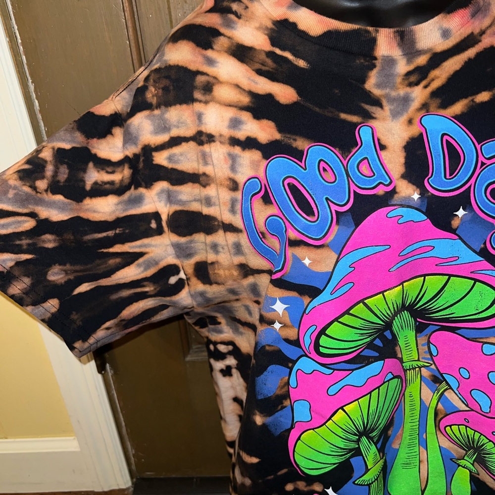 Good Dayz Black Psychedelic Punk Graphic Reverse Tie Dye Short Sleeve Top Size L - Picture 7 of 8
